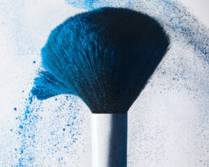 Πώς Nα Καθαρίσετε Εύκολα Και Σωστά Tα Πινέλα Tου Μακιγιάζ